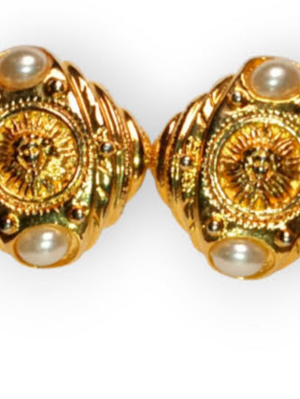 Vintage Gold Medusa Clip‑On Earrings Faux Pearl
